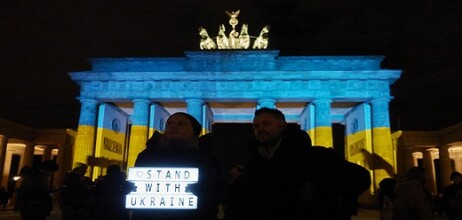 "Stand with Ukraine". Protest against Russian military aggression in Ukraine.<br />
Matthias Berg, Creative Commons Flickr: https://www.flickr.com/photos/matthiasberg/51903546771