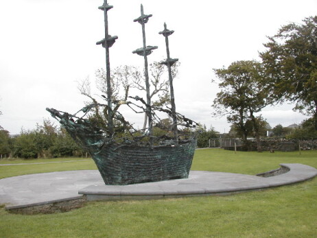 The Great Famine National Monument, Bruce Hall. Wikimedia Commons https://commons.wikimedia.org/wiki/File:Murrisk.jpg<br />
<br />
